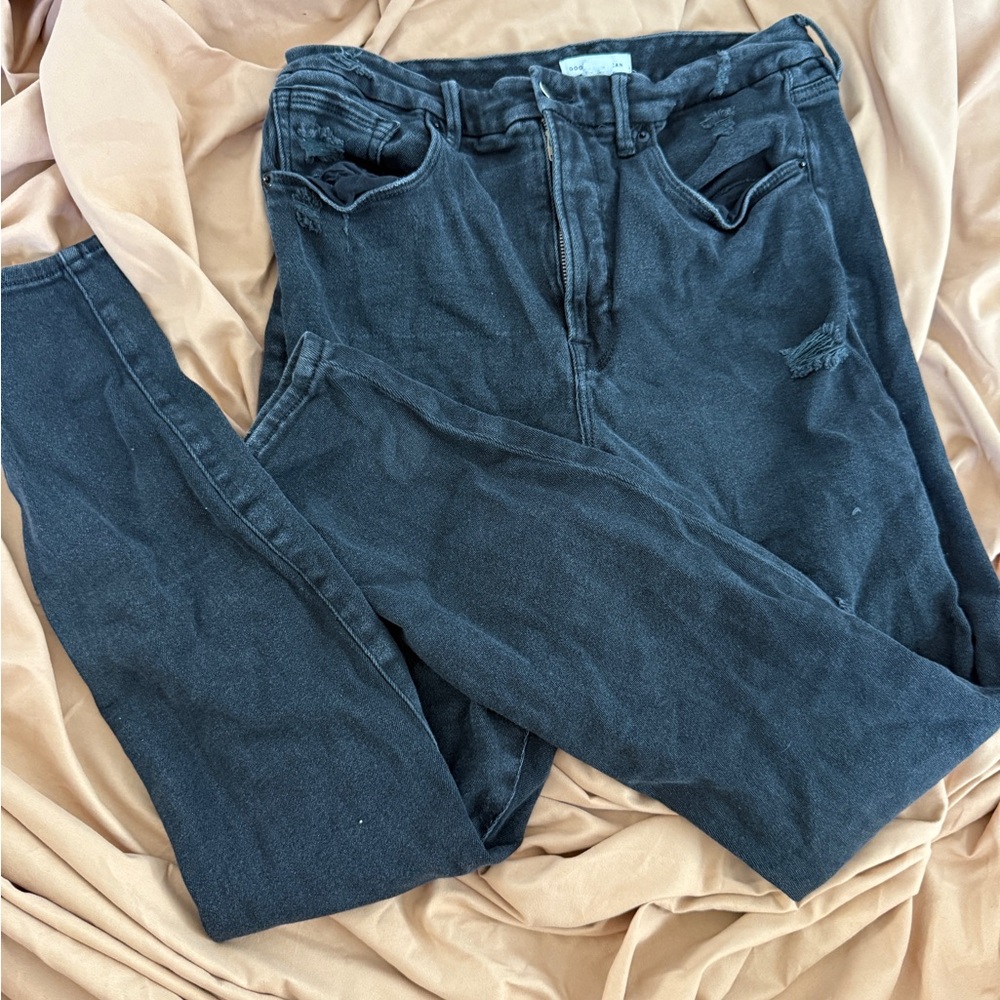 Good American Charcoal Distressed Jeans